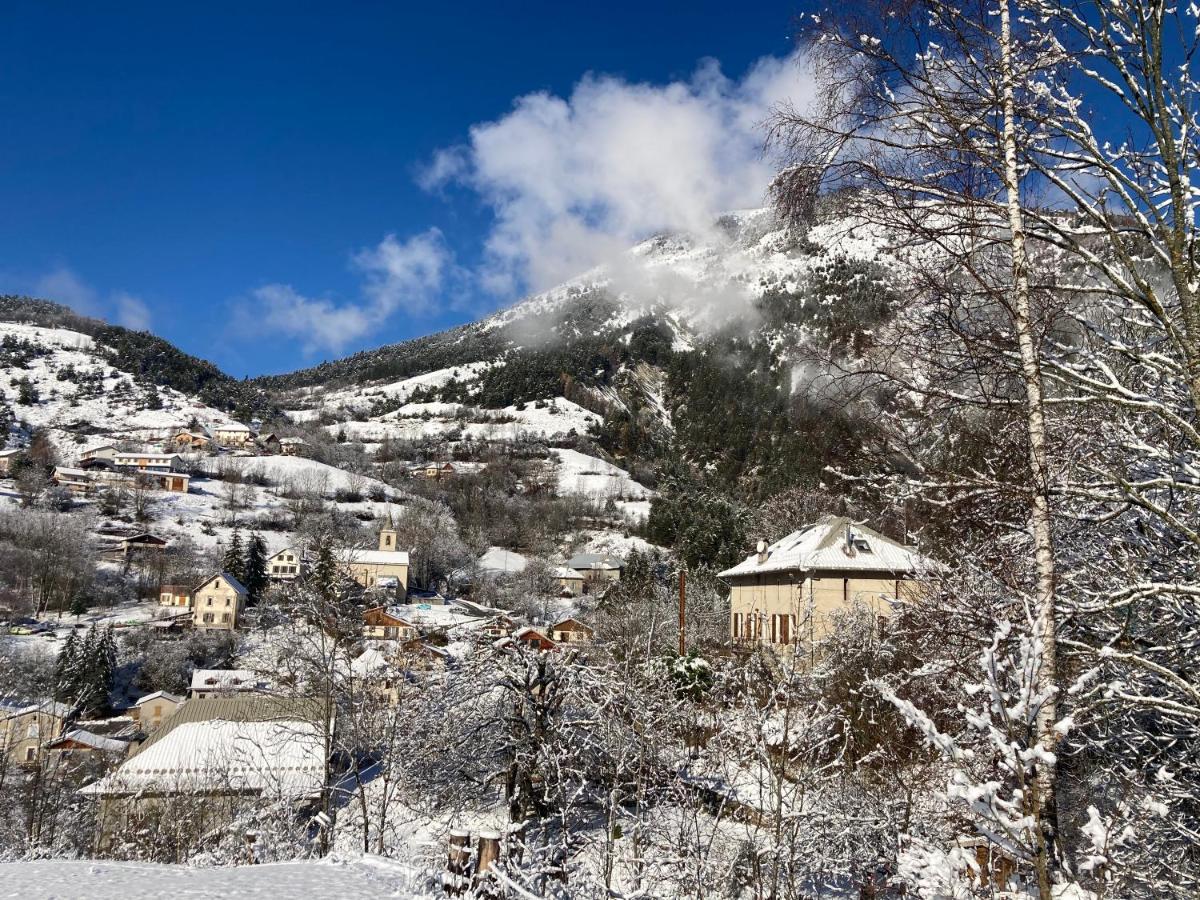 Au Diapason Chambres et Table d'hôtes Montagne Auzet Exterior foto
